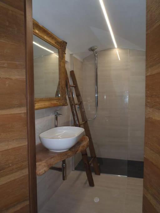B-Lake Apartment Bellagio Luaran gambar
